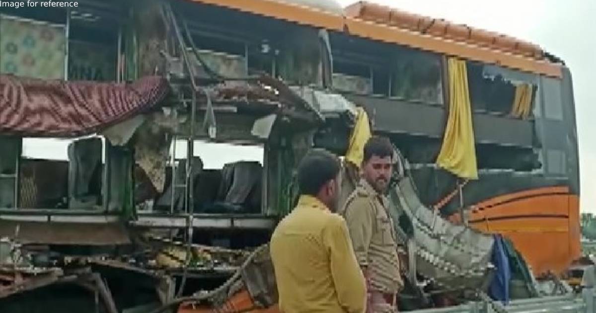 8 killed, 16 injured as 2 double-decker buses collide in UP's Barabanki